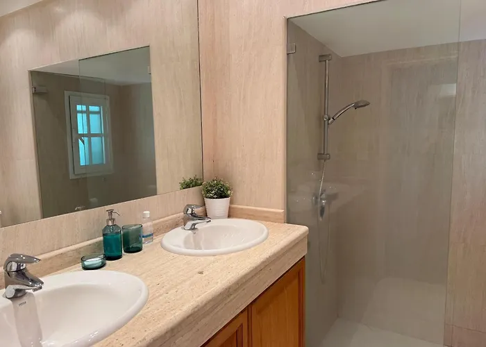 Pambnb Beachfront 1br Playa Chica * Σάντα Κρουζ Τενερίφης