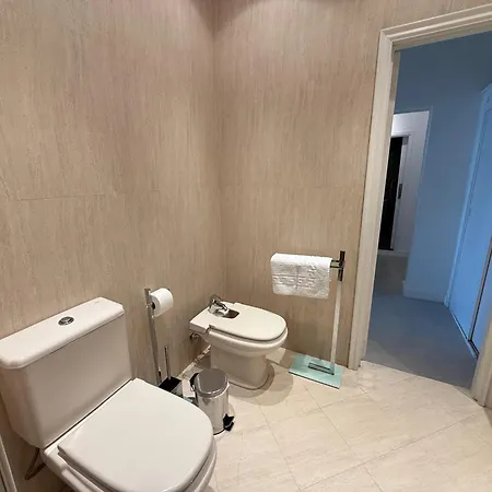 Pambnb Beachfront 1br Playa Chica شقة
