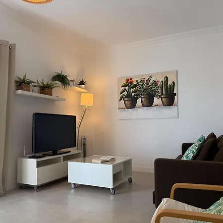 Pambnb Beachfront 1br Playa Chica شقة