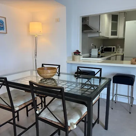 Pambnb Beachfront 1br Playa Chica *